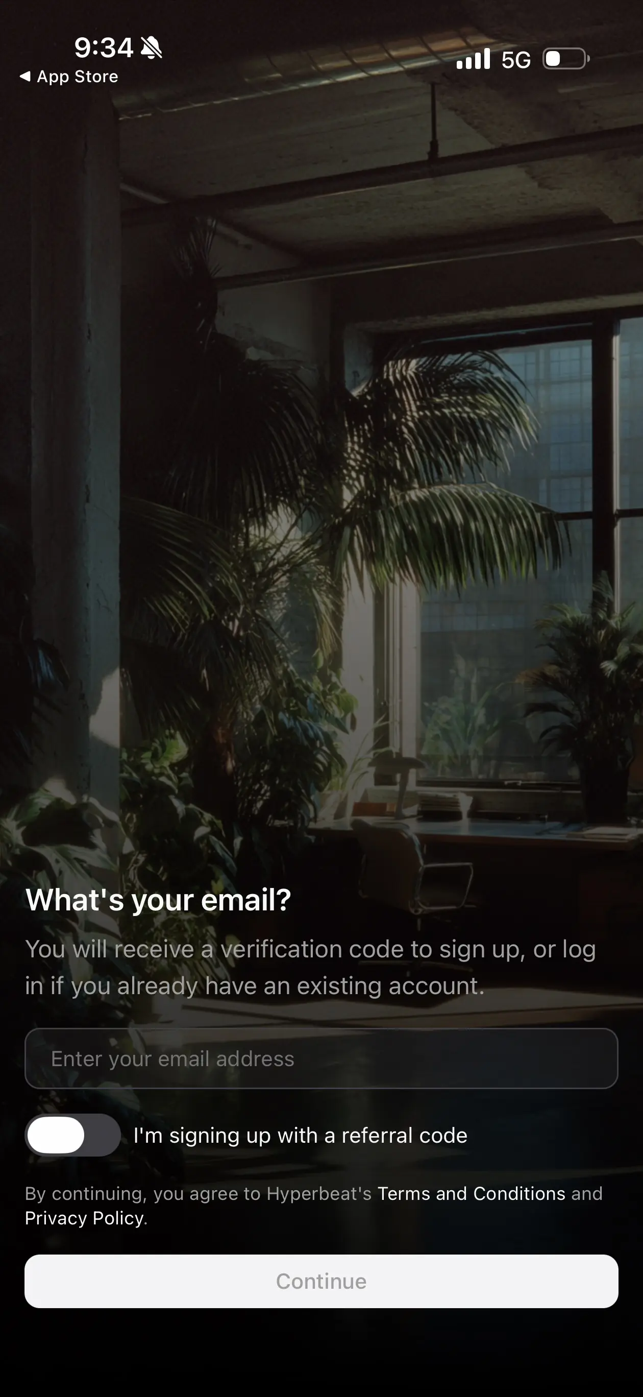 Hyperbeat email signup screen with a toggle for signing up with a referral code
